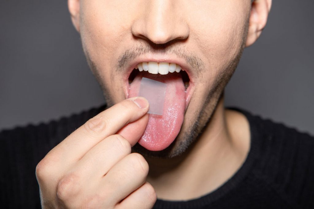 What is Cottonmouth and How is it Treated?